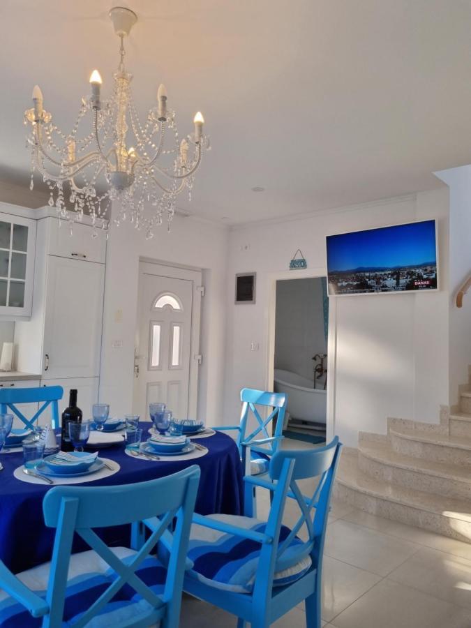 White House Posesi Villa Medulin Bagian luar foto